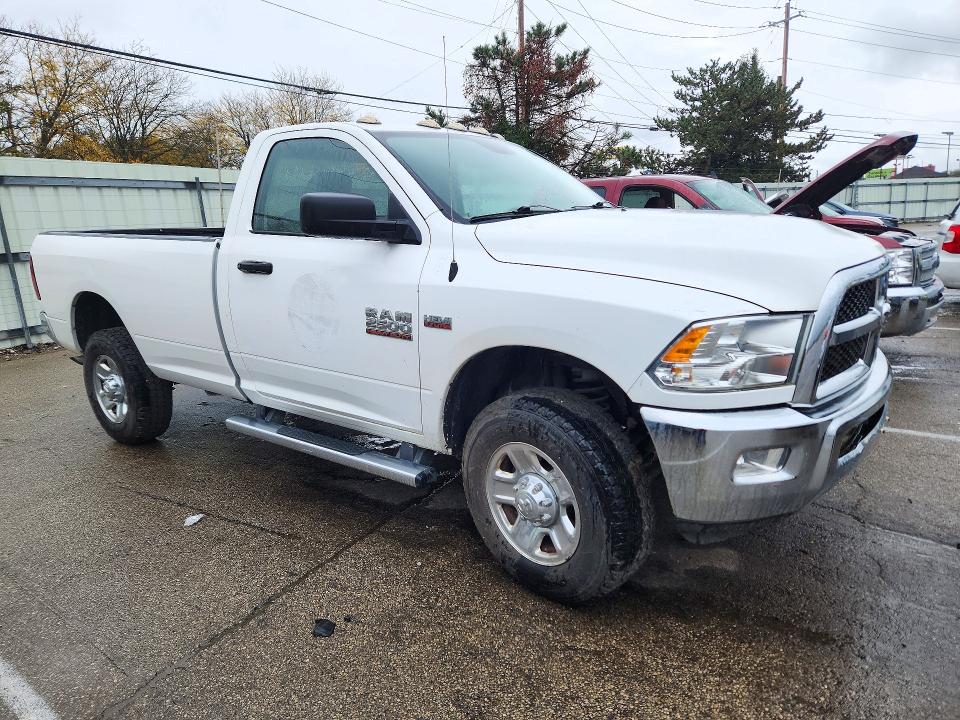 Zdjęcie 4 z aukcji – 2017 RAM 2500 z VIN 3C6LR5AT2HG716695