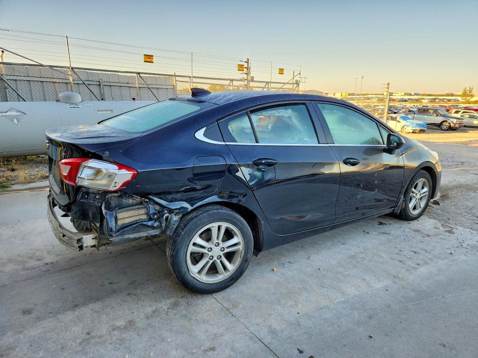 Снимка 3 от търг – 2016 CHEVROLET CRUZE с VIN 1G1BE5SM7G7254984