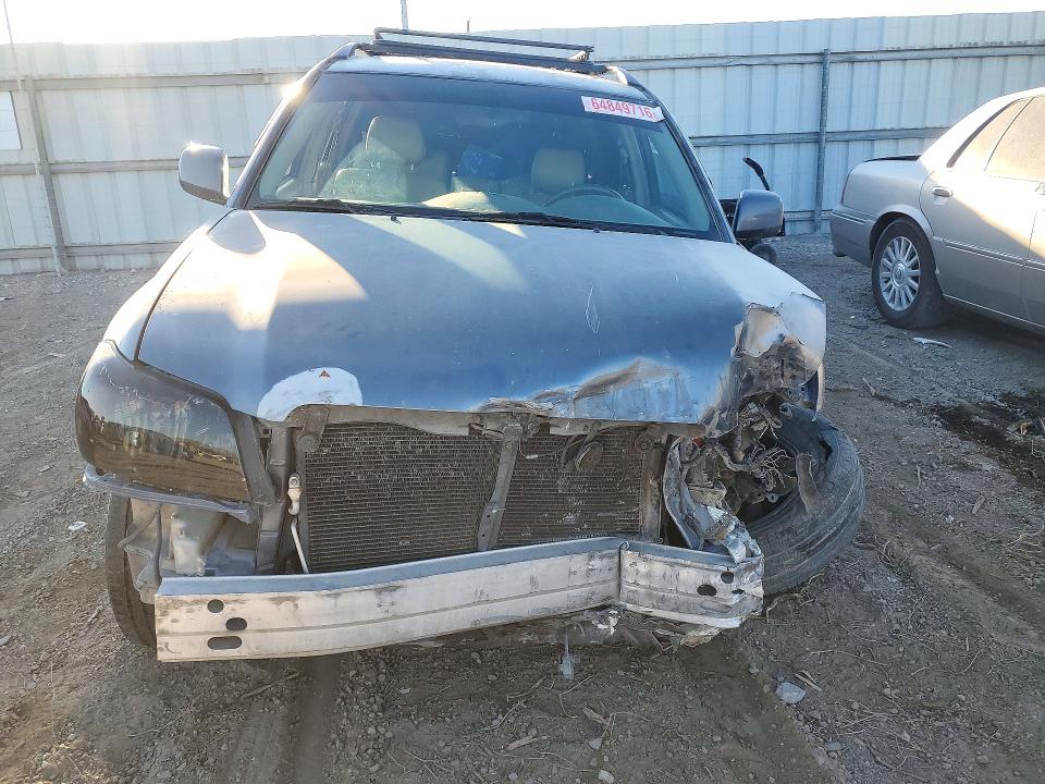 Photo 5 from auction – 2004 TOYOTA HIGHLANDER with VIN JTEEP21A740061528