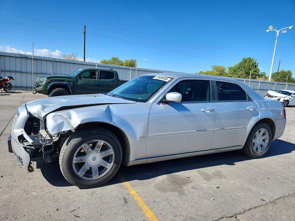 CHRYSLER 300 2005 с VIN 2C3JA53G75H595668 - Фото с аукциона