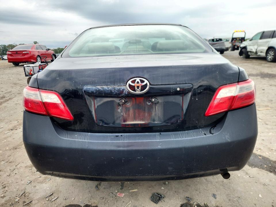 Снимка 6 от търг – 2007 TOYOTA CAMRY с VIN 4T1BE46K87U695854