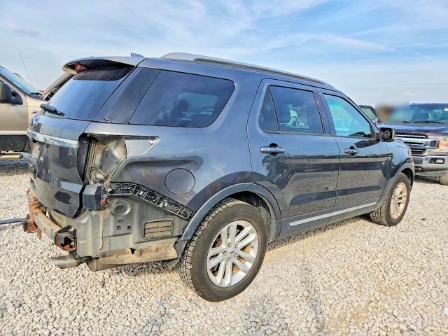 Photo 3 from auction – 2017 FORD EXPLORER with VIN 1FM5K7D89HGA44957
