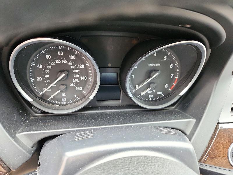 Foto 9 de la subasta – 2010 BMW Z4 con VIN WBALM7C56AE381937