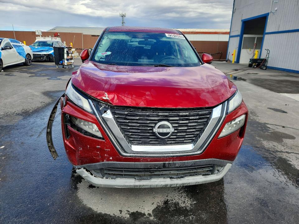 Снимка 5 от търг – 2023 NISSAN ROGUE с VIN 5N1BT3BA3PC670802