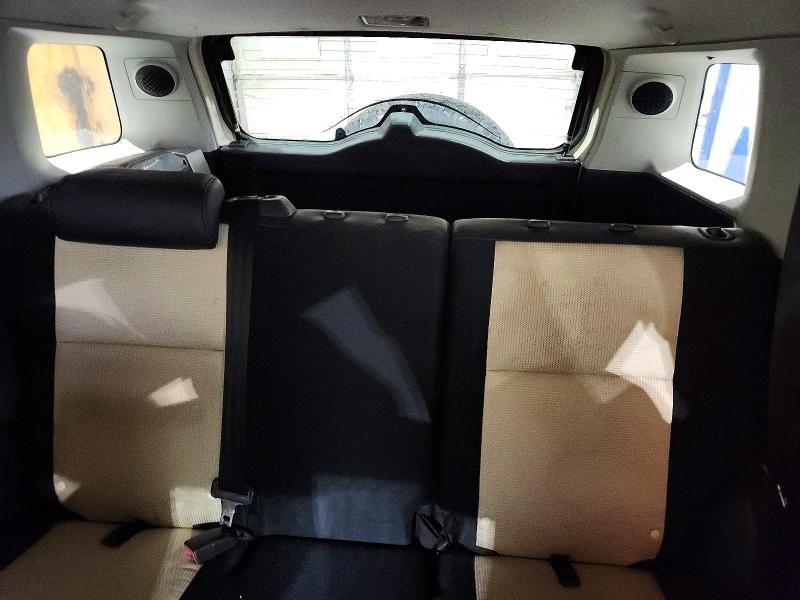 Снимка 10 от търг – 2010 TOYOTA FJ CRUISER с VIN JTEBU4BF0AK077975