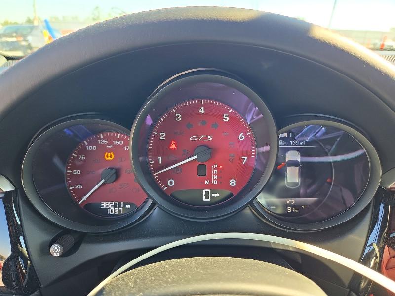 Снимка 9 от търг – 2022 PORSCHE MACAN с VIN WP1AF2A50NLB30857