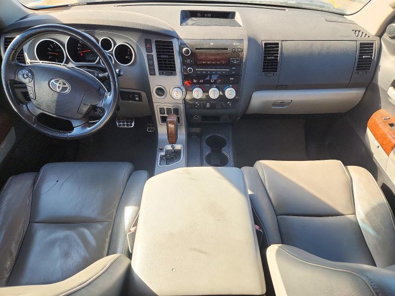 Снимка 8 от търг – 2010 TOYOTA TUNDRA с VIN 5TFBY5F16AX110848