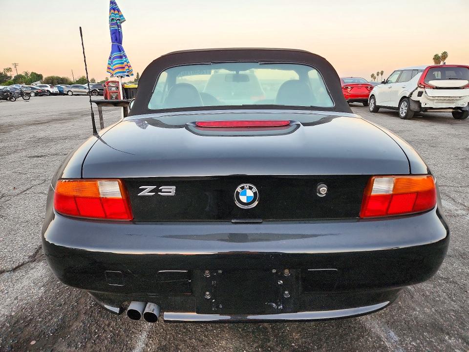 Снимка 6 от търг – 1997 BMW Z3 с VIN 4USCJ3326VLC03521