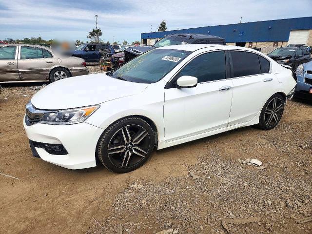 HONDA ACCORD 2017 с VIN 1HGCR2F17HA300270 - Снимка от търг