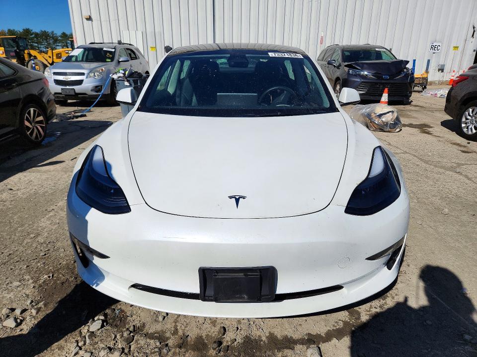Снимка 5 от търг – 2023 TESLA MODEL 3 с VIN 5YJ3E1EAXPF640895
