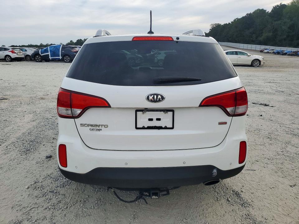 Photo 6 from auction – 2014 KIA SORENTO with VIN 5XYKT4A62EG509714