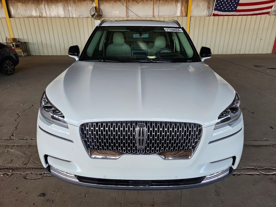 Photo 5 from auction – 2022 LINCOLN AVIATOR with VIN 5LM5J7XC9NGL05273