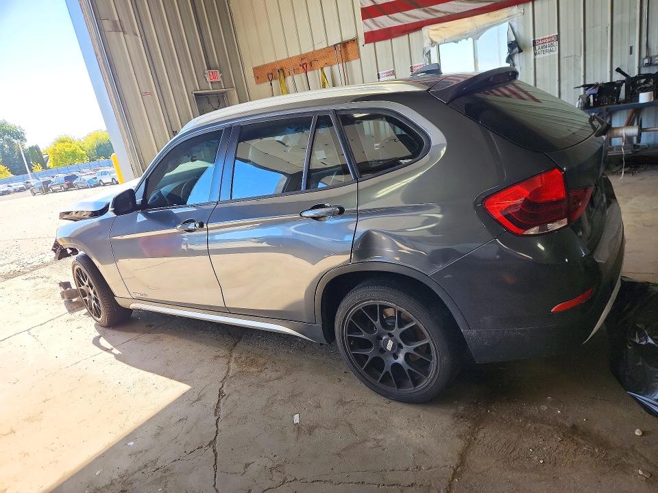 Снимка 2 от търг – 2013 BMW X1 с VIN WBAVL1C5XDVR86511