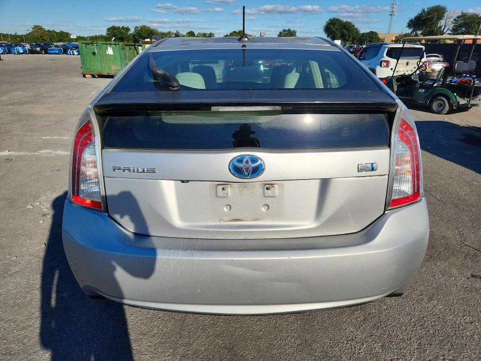 Снимка 6 от търг – 2012 TOYOTA PRIUS с VIN JTDKN3DU6C5408552