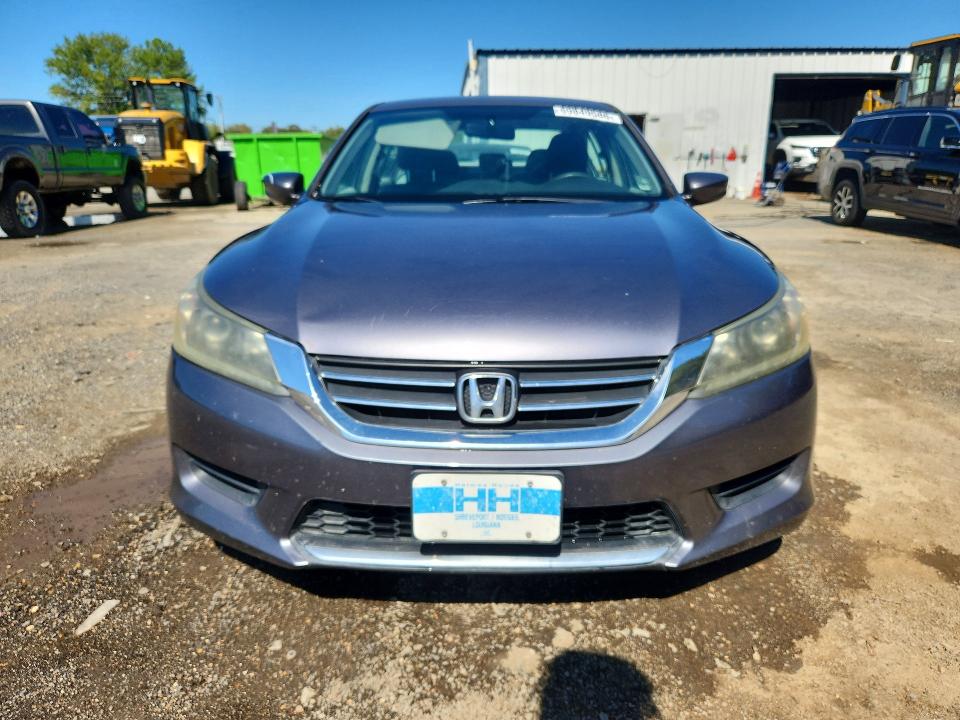Photo 5 from auction – 2014 HONDA ACCORD with VIN 1HGCR2F3XEA081284