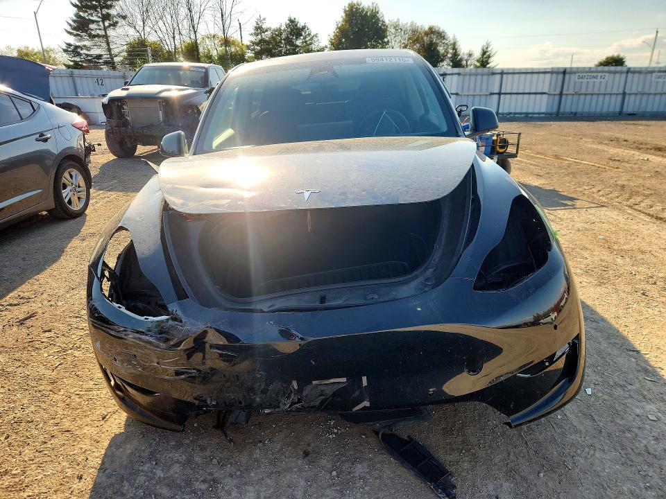 Foto 5 de la subasta – 2024 TESLA MODEL Y con VIN 7SAYGDEE2RF018897