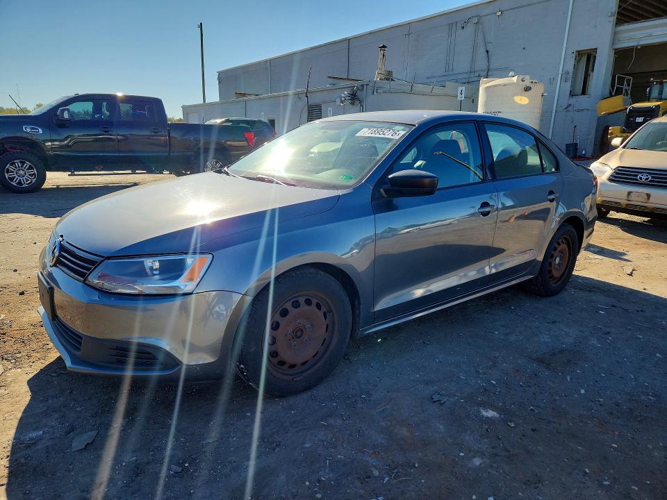 2012 VOLKSWAGEN JETTA - Търг №71895276
