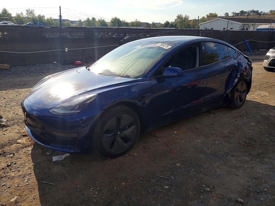 TESLA MODEL 3 2021 с VIN 5YJ3E1EA8MF009610 - Снимка от търг