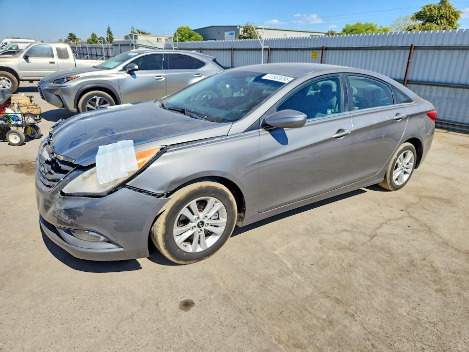 HYUNDAI SONATA 2013 with VIN 5NPEB4AC6DH621736 - Photo from auction