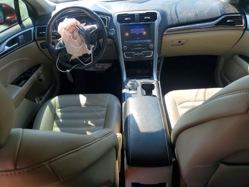 Снимка 8 от търг – 2019 FORD FUSION с VIN 3FA6P0MU9KR262501