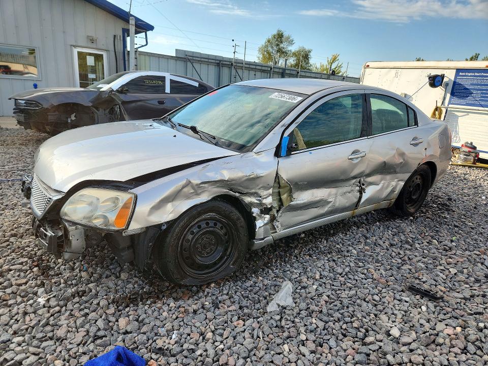 MITSUBISHI GALANT 2012 с VIN 4A32B3FF8CE020842 - Снимка от търг