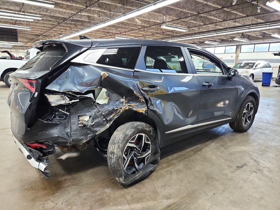 Снимка 3 от търг – 2023 KIA SPORTAGE с VIN KNDPU3AF9P7134241