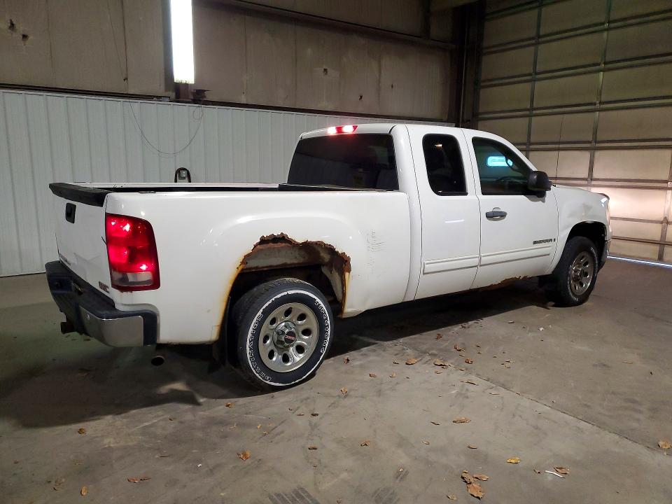 Фото 3 с аукциона – 2009 GMC SIERRA с VIN 1GTEC29C29Z261211