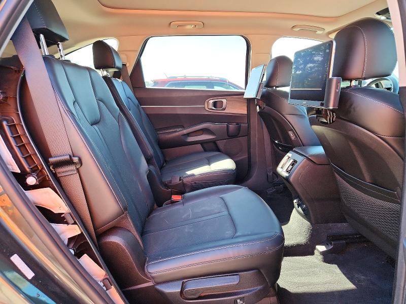 Zdjęcie 11 z aukcji – 2022 KIA SORENTO z VIN 5XYRHDLF4NG097812
