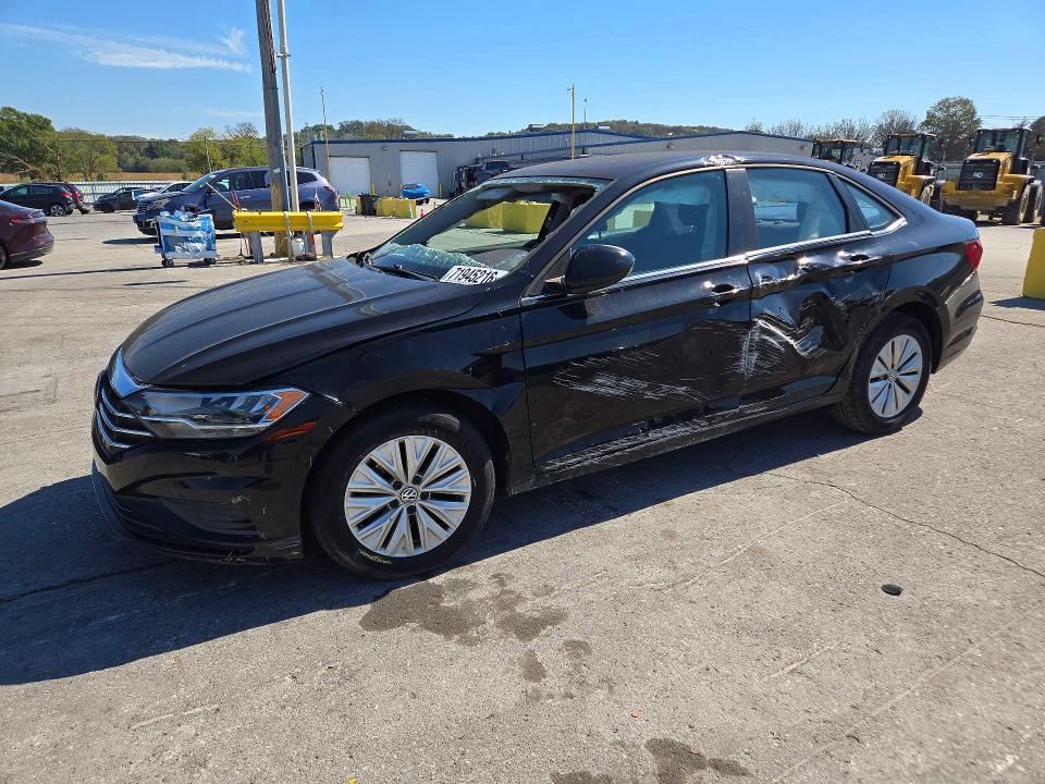 VOLKSWAGEN JETTA 2019 с VIN 3VWCB7BU6KM169985 - Снимка от търг
