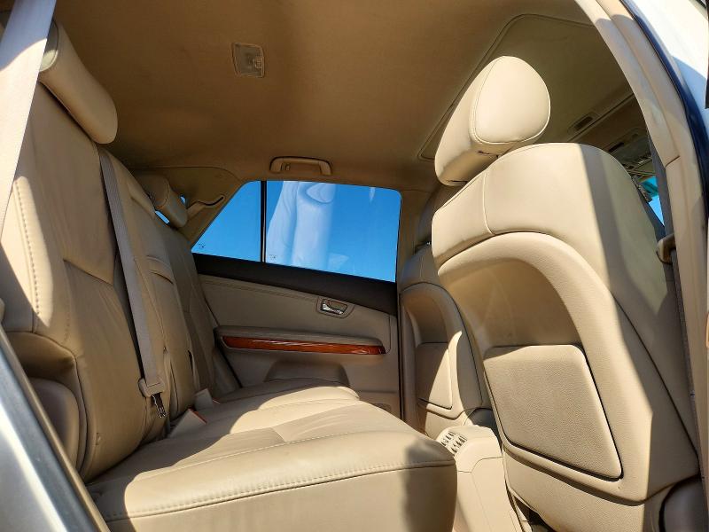 Фото 11 с аукциона – 2007 LEXUS RX с VIN 2T2HK31U17C008023