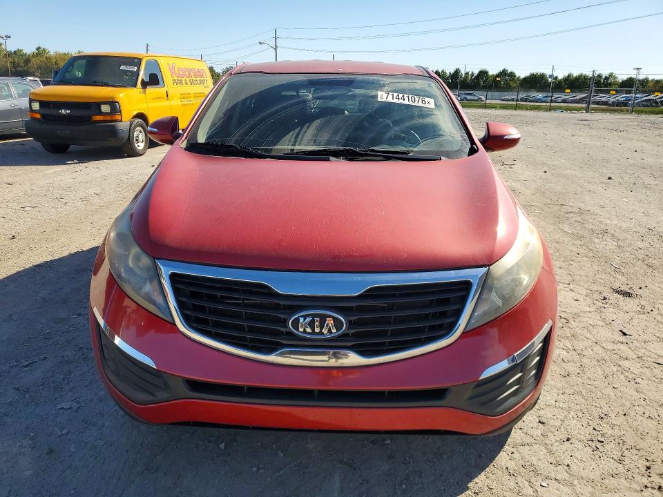 Снимка 5 от търг – 2011 KIA SPORTAGE с VIN KNDPB3A20B7084194