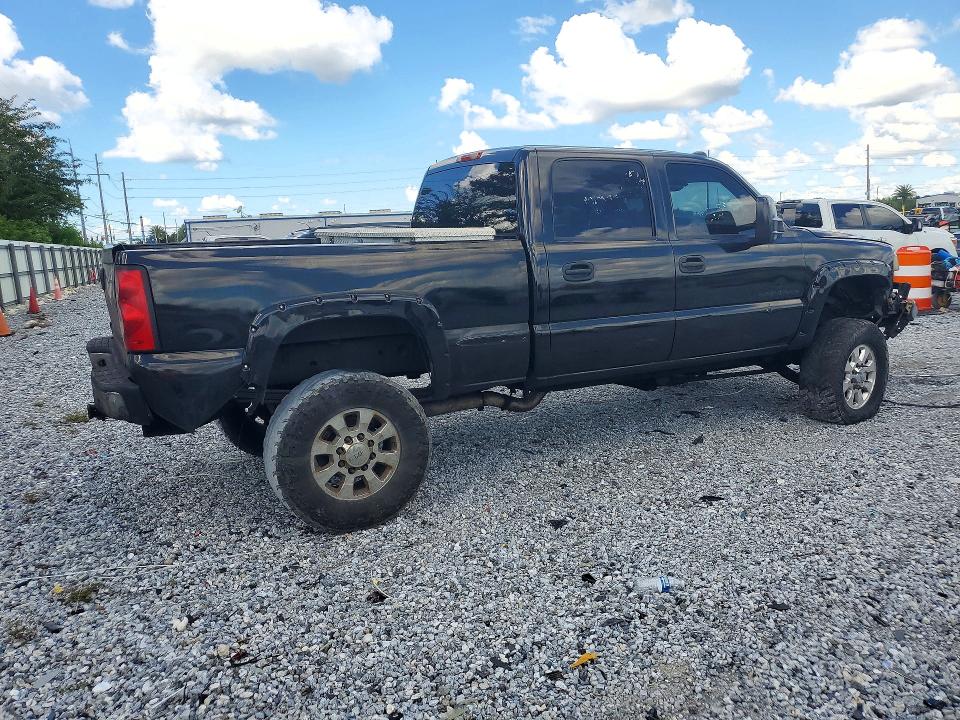 Снимка 3 от търг – 2006 GMC SIERRA с VIN 1GTHK23D86F162469