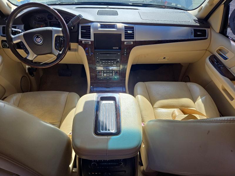 Photo 8 from auction – 2007 CADILLAC ESCALADE with VIN 1GYFK63807R288823