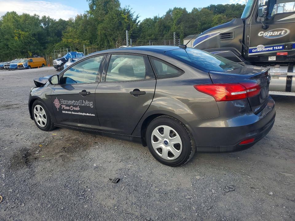 Photo 2 from auction – 2015 FORD FOCUS with VIN 1FADP3E29FL310668