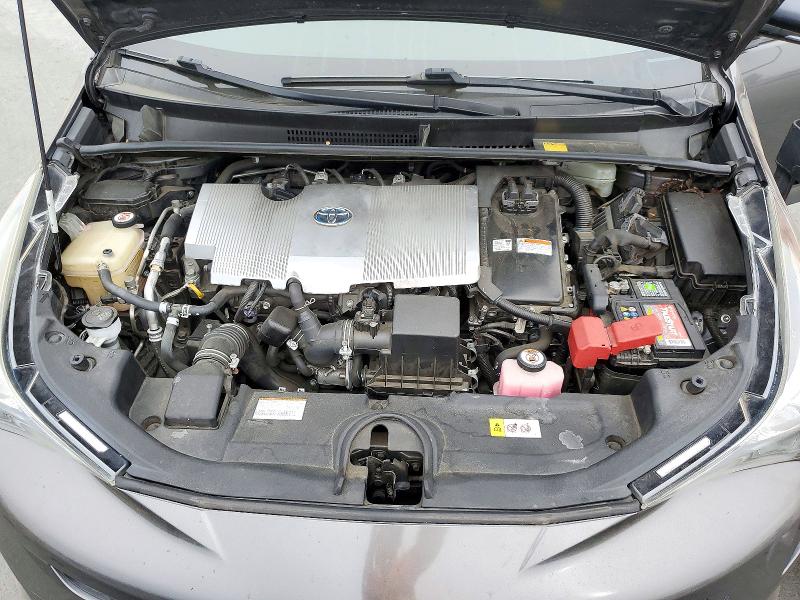 Photo 11 from auction – 2017 TOYOTA PRIUS with VIN JTDKARFU7H3033754