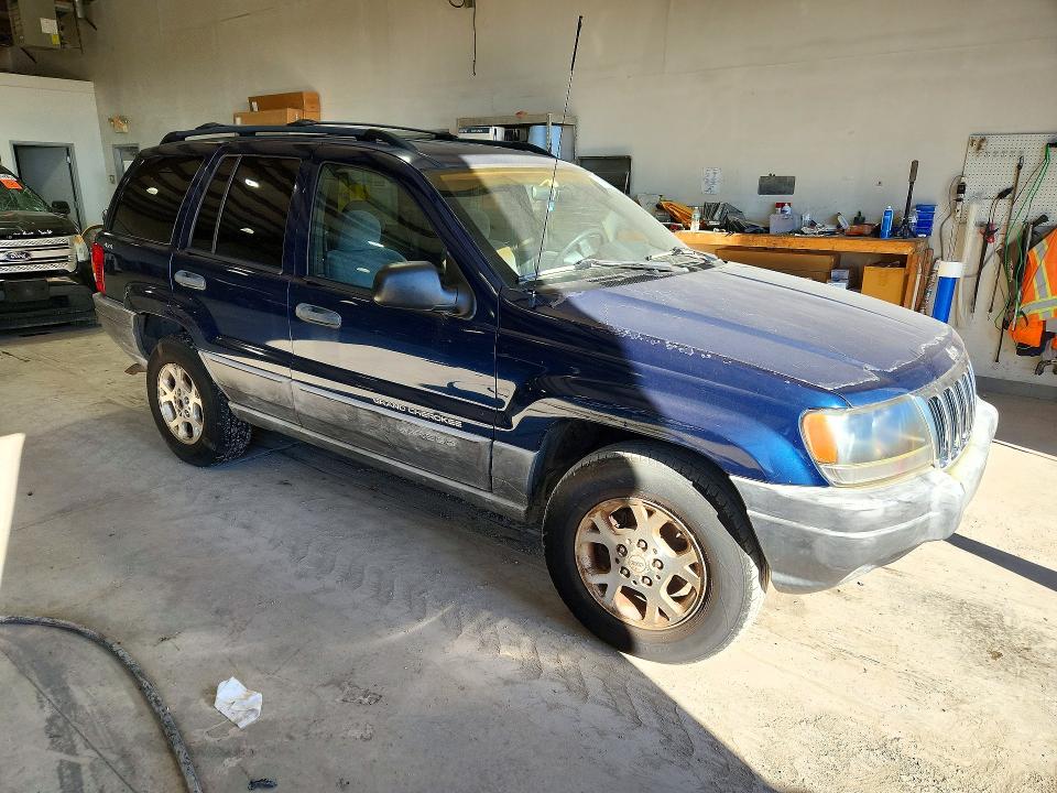 Снимка 4 от търг – 2000 JEEP GRAND CHEROKEE с VIN 1J4GW48S9YC239562