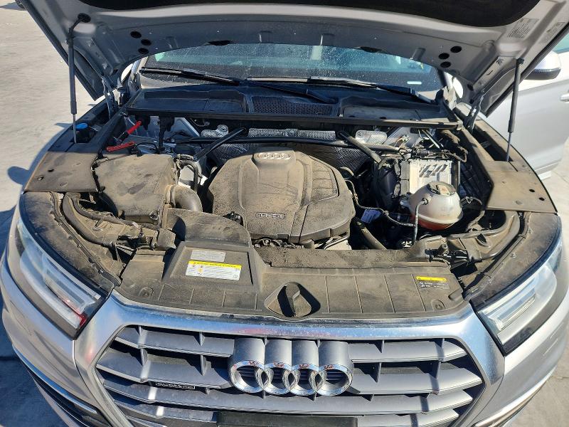 Снимка 12 от търг – 2020 AUDI Q5 с VIN WA1ANAFY8L2067053