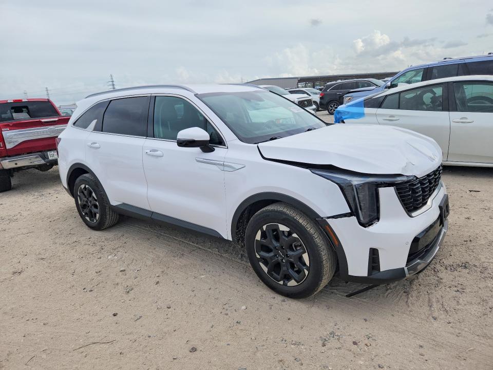 Photo 4 from auction – 2024 KIA SORENTO with VIN 5XYRL4JC7RG277606