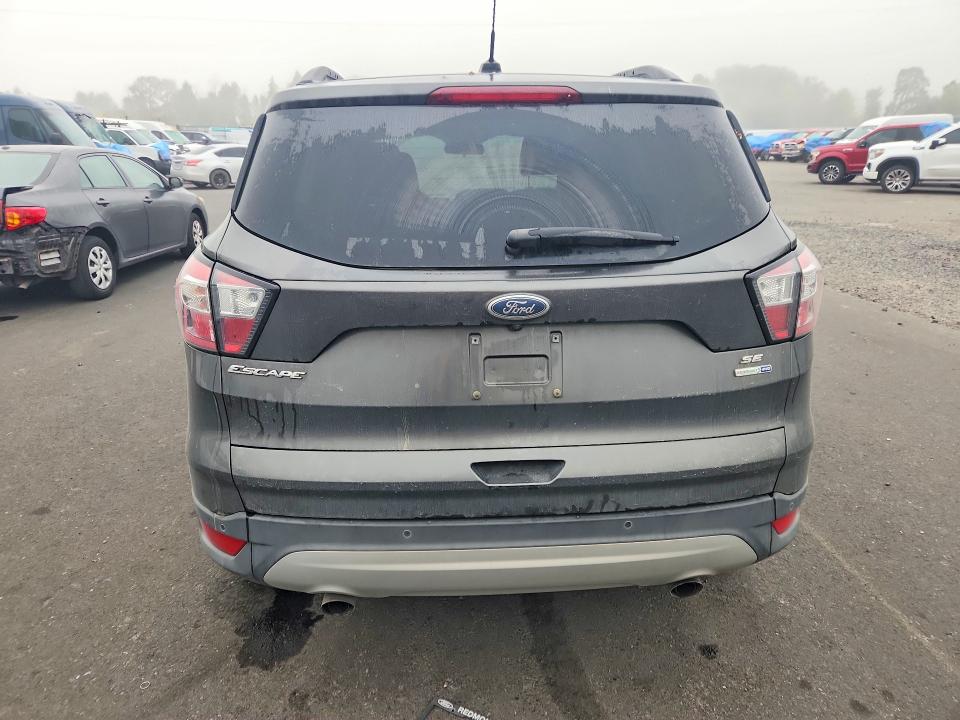 Photo 6 from auction – 2017 FORD ESCAPE with VIN 1FMCU9G92HUE09787