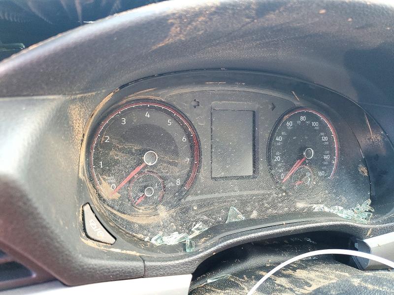 Photo 9 from auction – 2020 VOLKSWAGEN PASSAT with VIN 1VWSA7A30LC018702