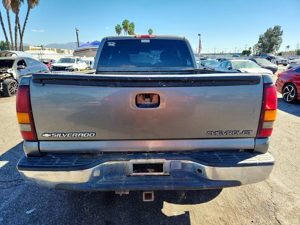 Photo 6 from auction – 2001 CHEVROLET SILVERADO with VIN 2GCEC19V811379823