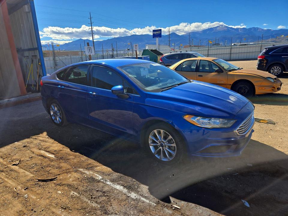 Photo 4 from auction – 2017 FORD FUSION with VIN 3FA6P0HD9HR276594