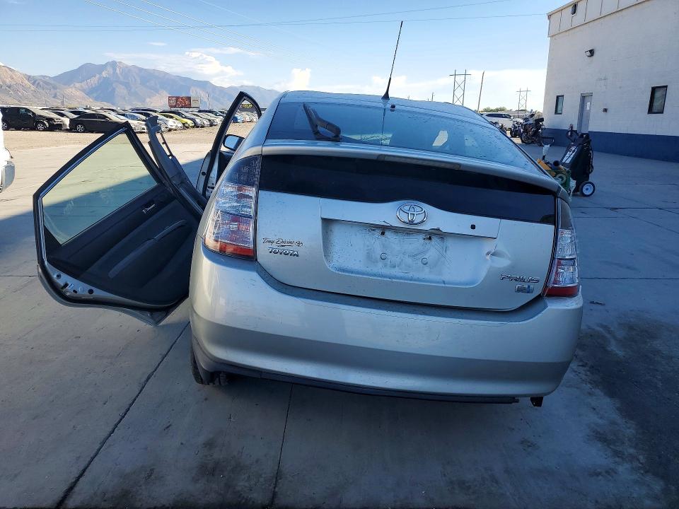 صورة رقم 6 من المزاد - 2005 TOYOTA PRIUS مع VIN JTDKB20U453000543