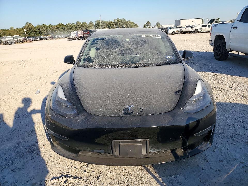 Снимка 5 от търг – 2023 TESLA MODEL 3 с VIN 5YJ3E1EA6PF614844
