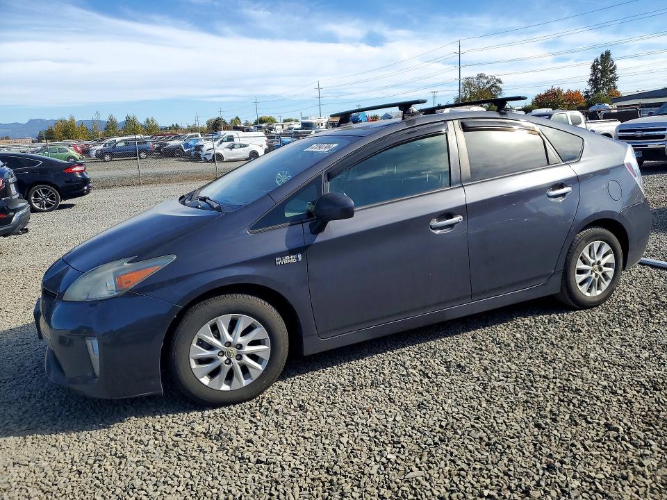 2014 TOYOTA PRIUS PLUG-IN HYBRID - Търг №72394796