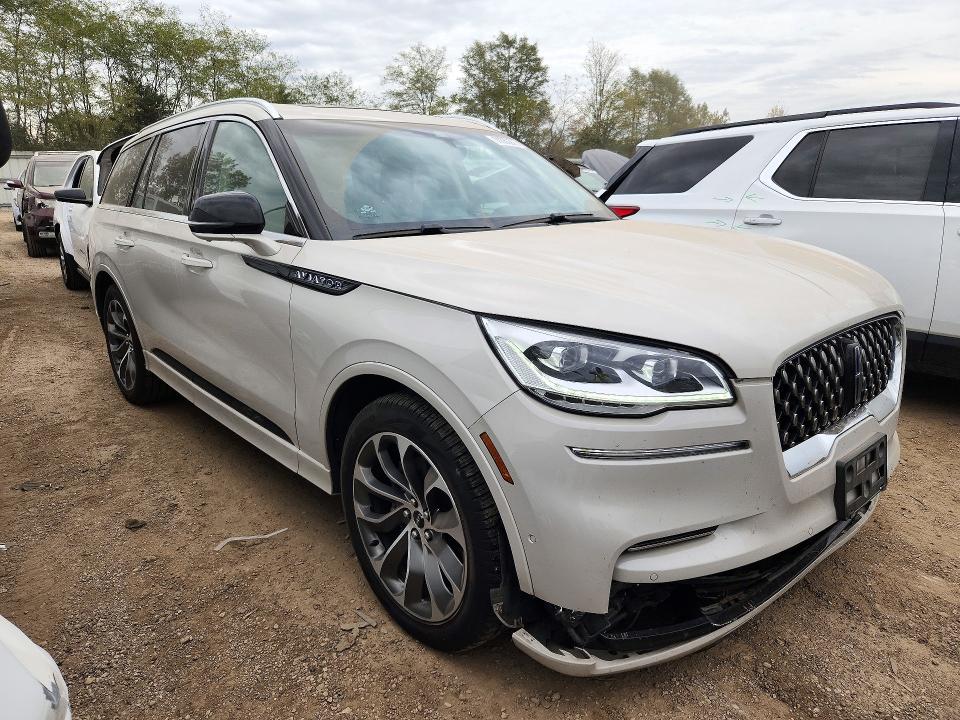 Снимка 4 от търг – 2020 LINCOLN AVIATOR с VIN 5LMYJ8XY3LGL29869