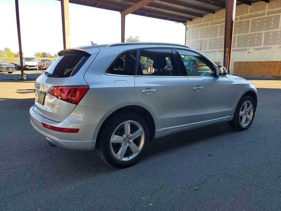 Photo 3 from auction – 2012 AUDI Q5 with VIN WA1LFAFP0CA052078