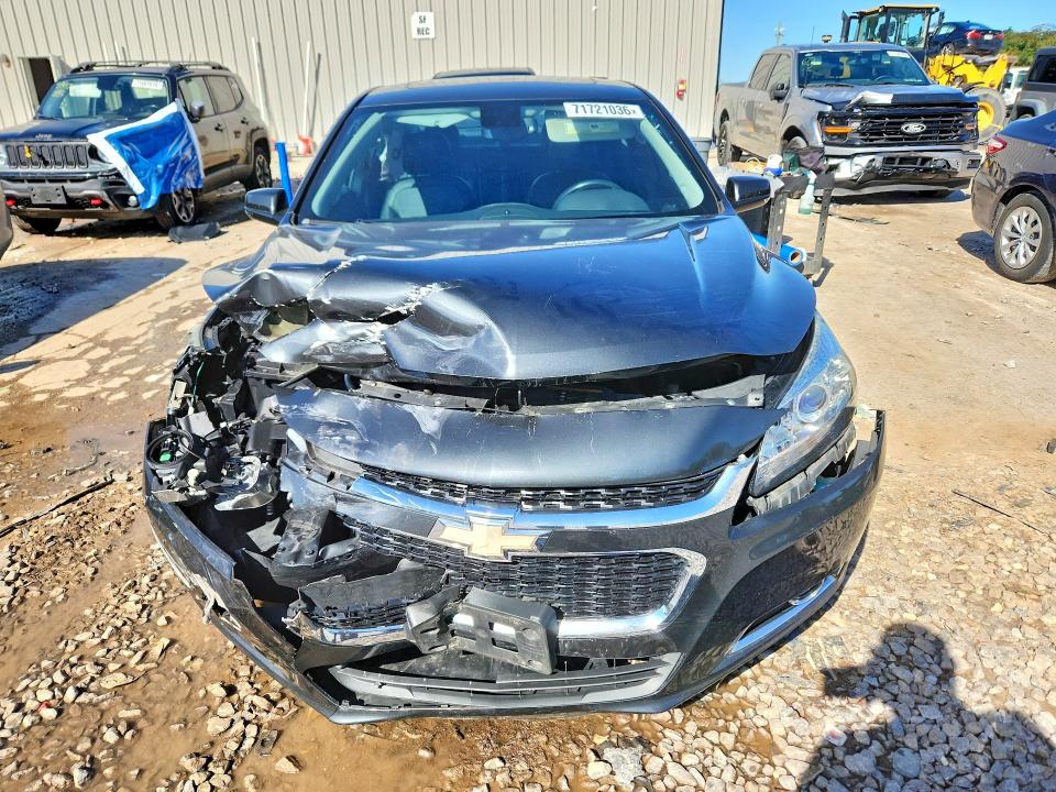Photo 5 from auction – 2015 CHEVROLET MALIBU with VIN 1G11D5SL9FF195317