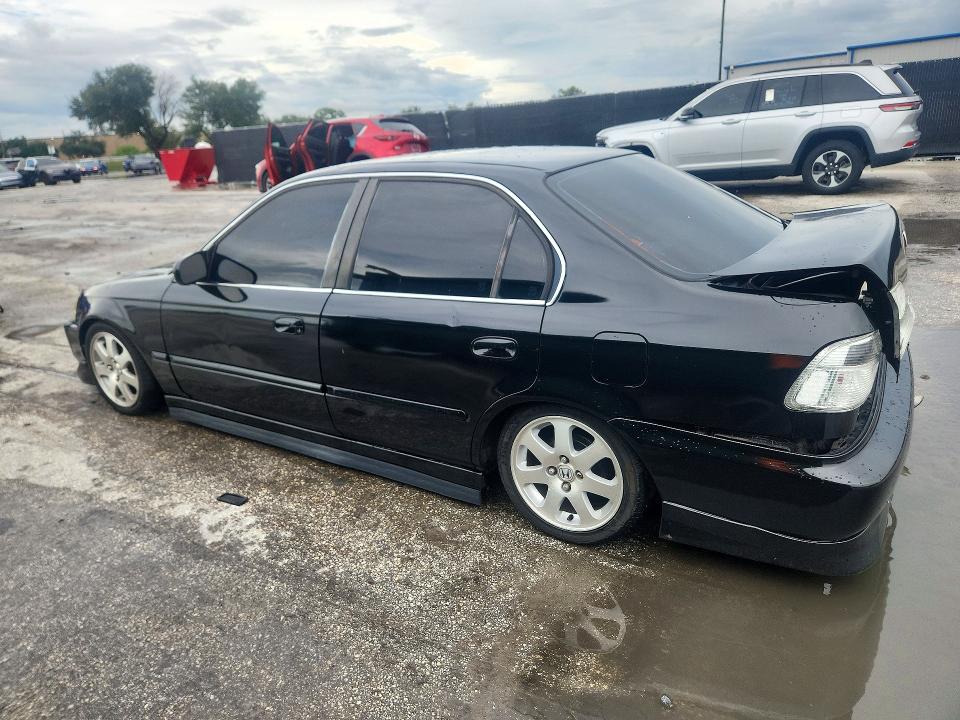 Снимка 2 от търг – 2000 HONDA CIVIC с VIN 1HGEJ6676YL014152