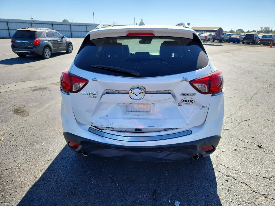 Снимка 6 от търг – 2015 MAZDA CX-5 с VIN JM3KE4DY1F0469972